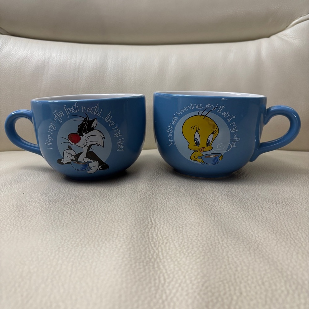 Rare Warner Bros. 1997 Vintage Tweety Bird & Sylvester Mugs Set Of 2